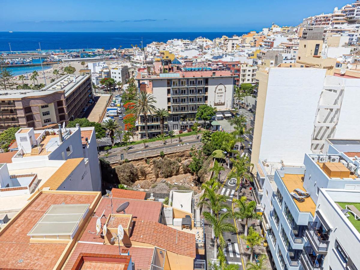 Luxury Holidays Suites, Playa De Los Cristianos Los Cristianos (Tenerife) Exterior foto