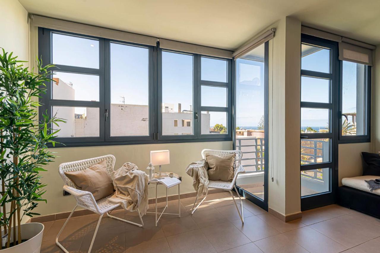 Luxury Holidays Suites, Playa De Los Cristianos Los Cristianos (Tenerife) Exterior foto