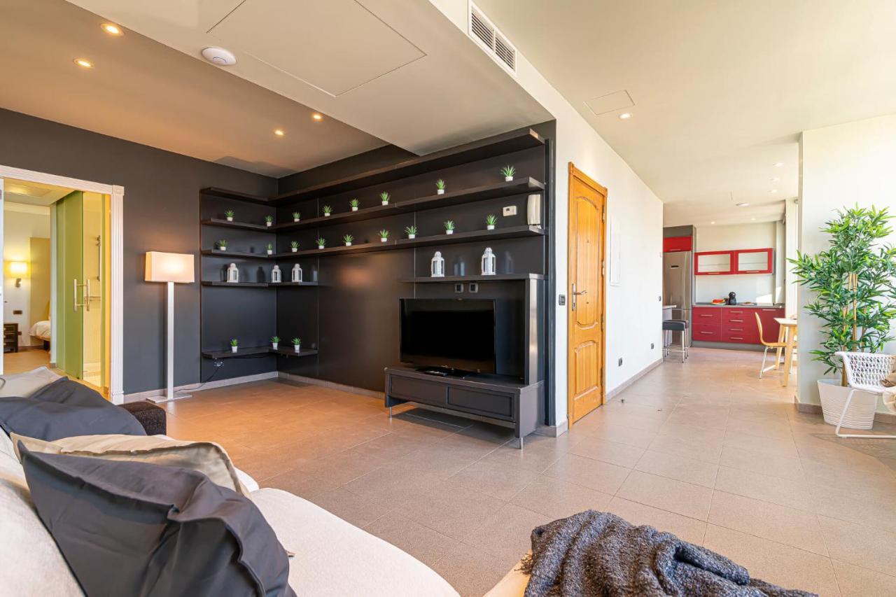 Luxury Holidays Suites, Playa De Los Cristianos Los Cristianos (Tenerife) Exterior foto